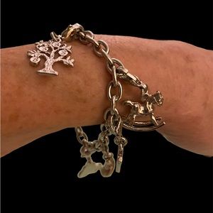 Charm Bracelet with 5 removable Charms